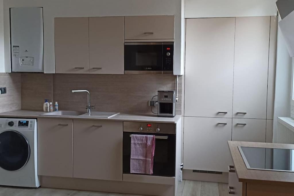 Suresnes : 2 Pieces Cosy Lejlighed Eksteriør billede
