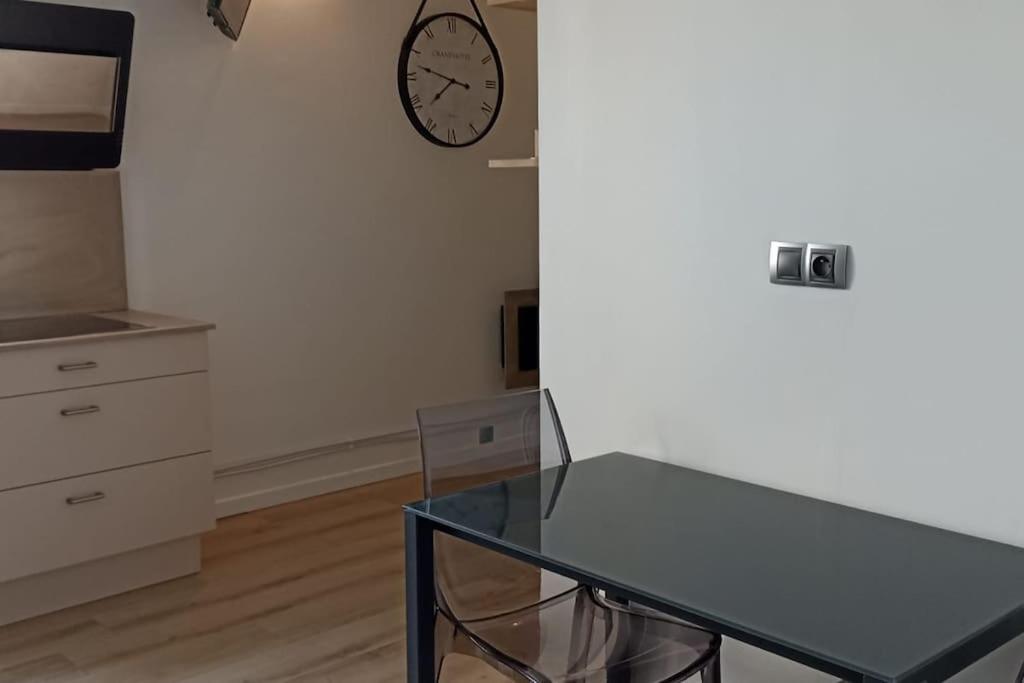 Suresnes : 2 Pieces Cosy Lejlighed Eksteriør billede